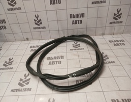 Уплотнитель для Skoda Yeti 2009-2018  запчасти бу