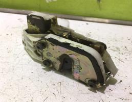 Замок двери передней левой для Mitsubishi Galant 8  EA 97-03  запчасти бу