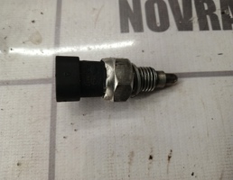 Датчик включения заднего хода для Chevrolet Lacetti 04-13  запчасти бу