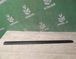 Молдинг передней левой двери для Seat Ibiza 4 2002-2008  запчасти бу