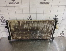 Радиатор основной для Skoda Fabia 2007-2015  запчасти бу