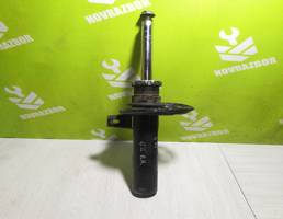 Амортизатор передний для VW Golf 6 09-12  запчасти бу