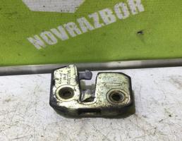 Замок двери передней правой для Volvo 940 90-94  запчасти бу