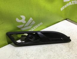 Ручка двери передней внутренняя правая для Skoda Yeti 2009-2018  запчасти бу