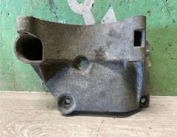 Кронштейн двигателя для VW Golf 3 Vento 91-97  запчасти бу