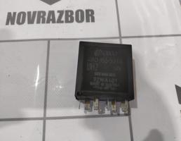 Реле для VW Passat B5 96-00  запчасти бу