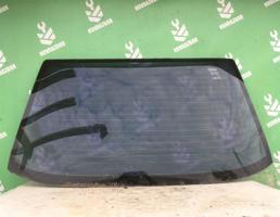 Стекло заднее для BMW 7-серия E32 1986-1994  запчасти бу