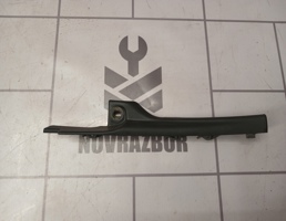 Накладка лобового стекла левая для Renault Logan 2 14-18  запчасти бу