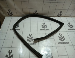 Уплотнитель стекла двери для LADA VESTA 15-19  запчасти бу