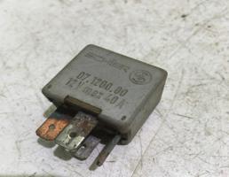 Реле для VW Transporter T2 T3 79-92  запчасти бу