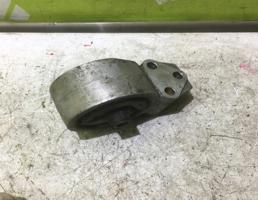 Опора КПП левая для Volvo S40 95-98  запчасти бу