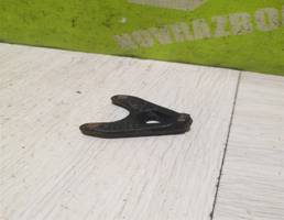 Кронштейн (сопут. товар) для VW Golf 3 Vento 91-97  запчасти бу