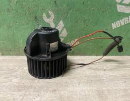 Моторчик печки для VW Golf 3 Vento 91-97  запчасти бу