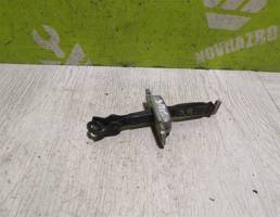 Ограничитель двери для Hyundai i30 12-17  запчасти бу