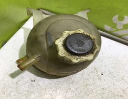 Крышка расширительного бачка для Renault Megane 96-99  запчасти бу