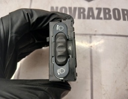 Кнопка корректора фар для Renault Clio 3  2005-2012  запчасти бу