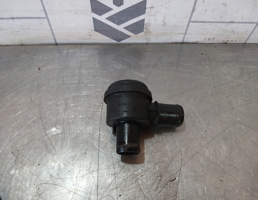 Клапан отсекающий для VW Passat B5 96-00  запчасти бу