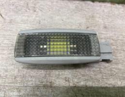 Плафон салонный для VW Golf 4 Bora 97-05  запчасти бу