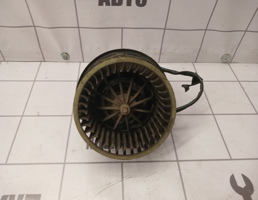 Моторчик печки для Audi 80  90  B3  86-91  запчасти бу