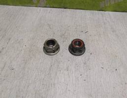 Гайка ступицы для Renault R19 1992-2002  запчасти бу