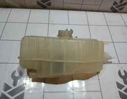 Бачок расширительный для Renault Clio 3  2005-2012  запчасти бу