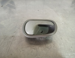 Ручка двери внутренняя правая для Kia RIO 1 2000-2004  запчасти бу