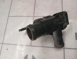 Фланец двигателя системы охлаждения для Audi 80  90  B3  86-91  запчасти бу