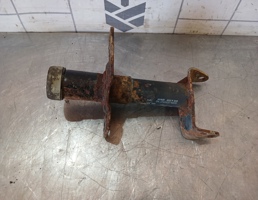 Кронштейн усилителя переднего бампера для VW Passat B5 96-00  запчасти бу