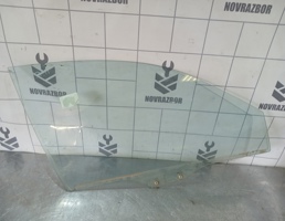 Стекло двери передней правой для Mazda 626 (GE) 1992-1997  запчасти бу