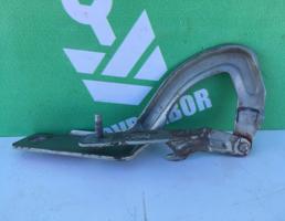 Петля капота левая для Renault Megane 96-99  запчасти бу