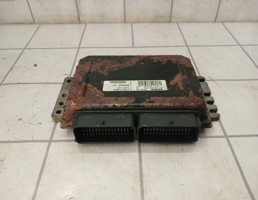 Блок управления двигателем для Renault Clio 2 Symbol 1998-2008  запчасти бу