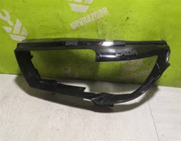 Рамка фары левой для LADA VESTA 15-19  запчасти бу