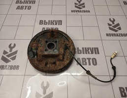 Щит опорный задний левый для Renault Logan 2005-2014  запчасти бу