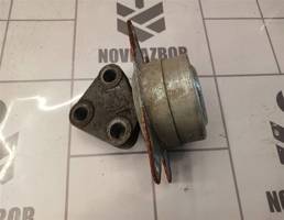 Опора двигателя для Opel Zafira A 99-05  запчасти бу