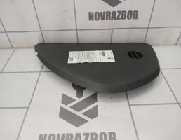 Накладка торпедо для Skoda Octavia A5 1Z   04-13  запчасти бу