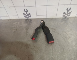 Ответная часть ремня безопасности для Mazda 323 BA 94-98  запчасти бу