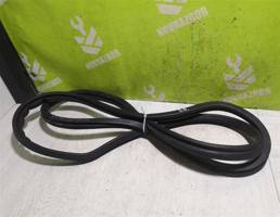 Уплотнитель двери для Renault R19 1992-2002  запчасти бу