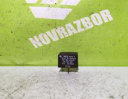 Реле для Audi 100 C4 91-94  запчасти бу