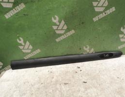 Молдинг передней правой двери для Renault Clio 2 Symbol 1998-2008  запчасти бу