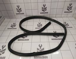 Уплотнитель для Ford Focus 2 08-11  запчасти бу