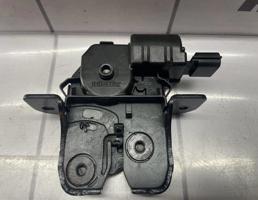 Замок багажника для Renault Megane 3 09-16  запчасти бу