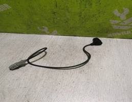 Датчик положения коленвала для VW Golf 4 Bora 97-05  запчасти бу