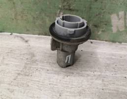 Патрон указателя поворота для Nissan Primera P11 96-02  запчасти бу