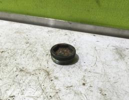 Пробка маслосливная для VW Passat B6 05-10  запчасти бу