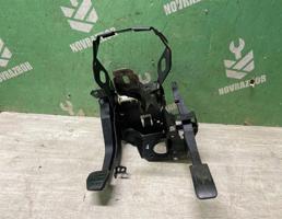 Блок педалей для VW Golf 3 Vento 91-97  запчасти бу
