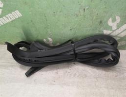 Уплотнитель для Fiat Punto 1(176) 93-99  запчасти бу