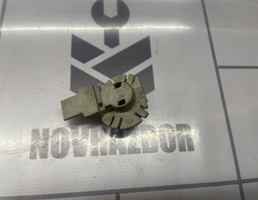 Патрон для Audi 80  90  B3  86-91  запчасти бу