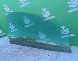 Стекло двери передней правой для Renault Megane 96-99  запчасти бу