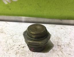 Датчик включения вентилятора для VW Golf 3 Vento 91-97  запчасти бу