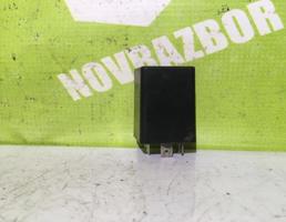 Реле для Audi 80  90  B3  86-91  запчасти бу